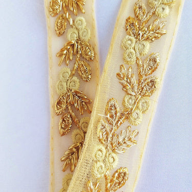 Beige Net Lace Trim With Beautiful Red / Beige And Gold Floral Embroidery, Embroidered Lace, Approx. 30mm wide